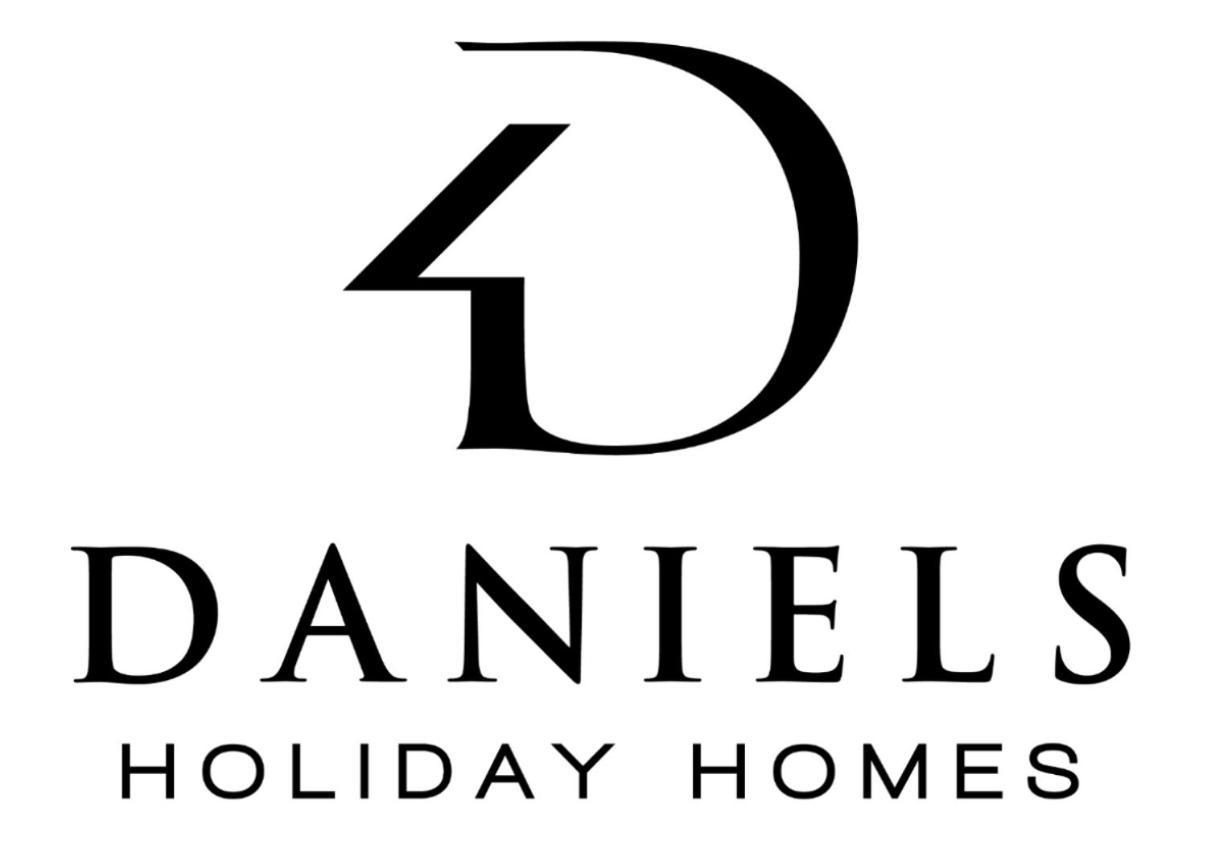 Daniels 4br At Princess Tower With Marina And Sea View *