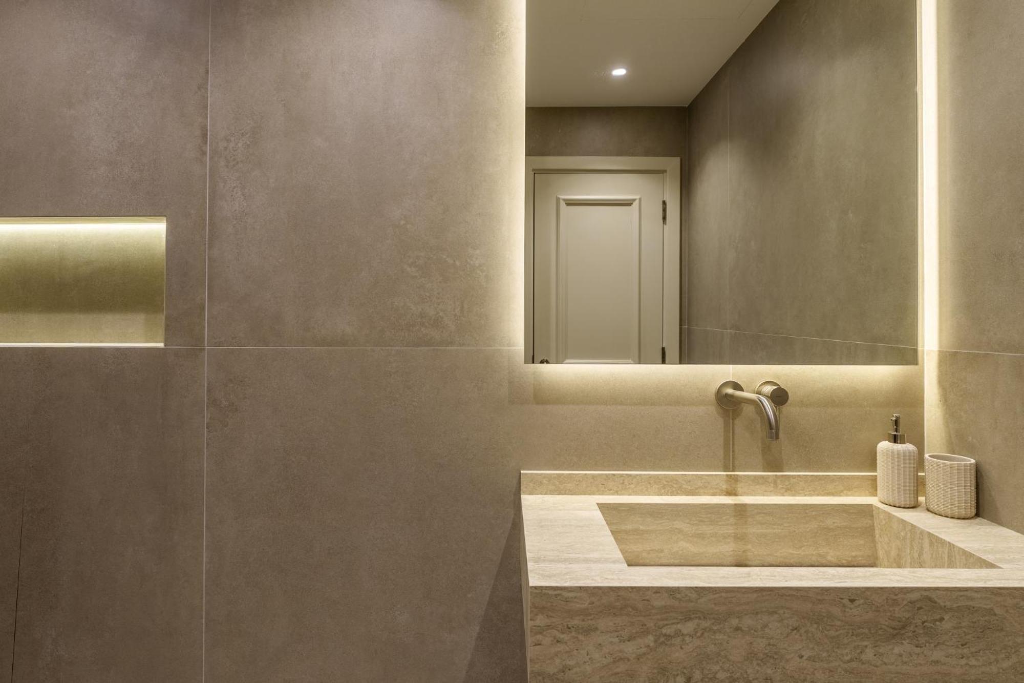 Daniels 4br At Princess Tower With Marina And Sea View Apartment *