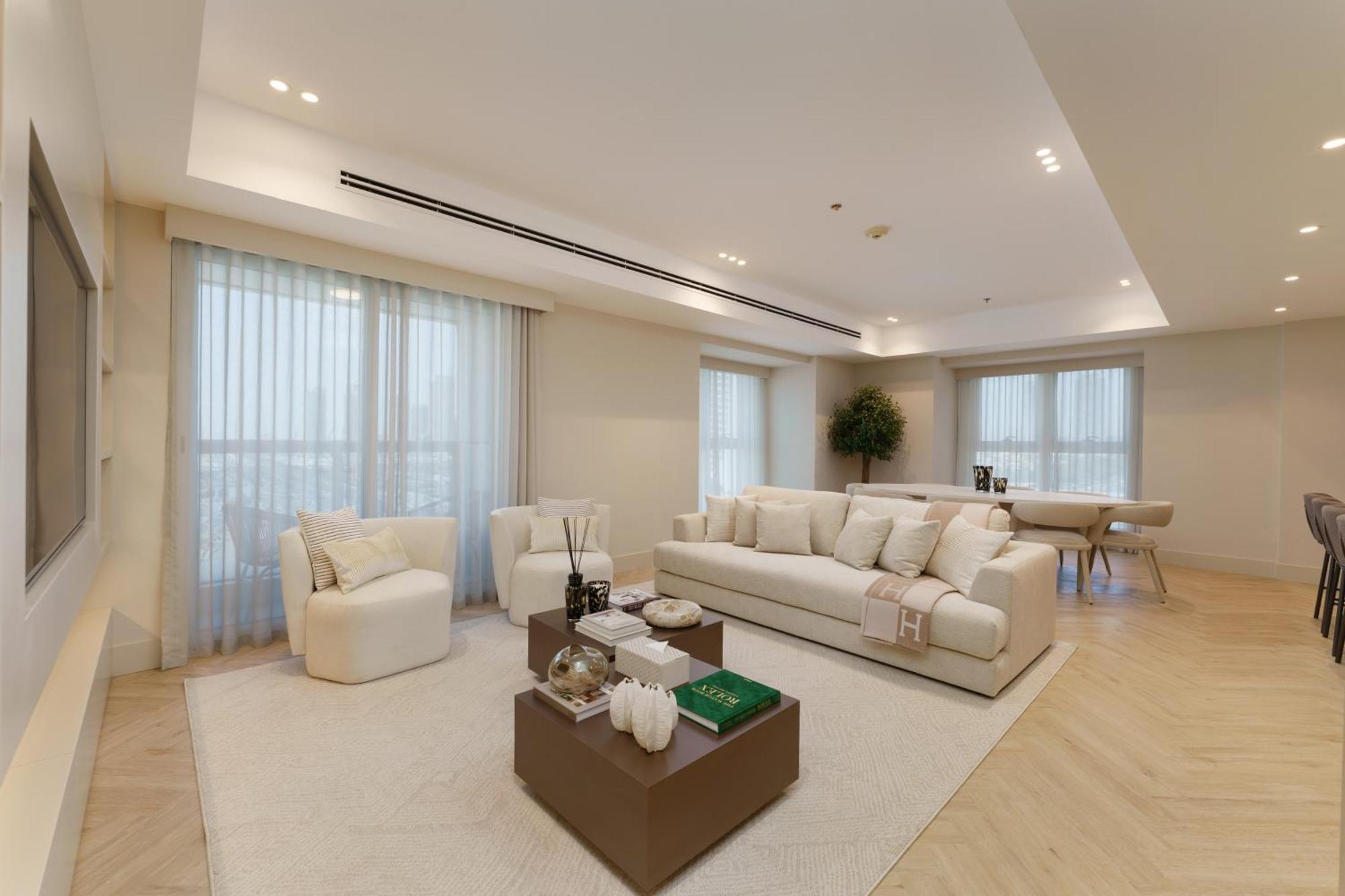 Daniels 4br At Princess Tower With Marina And Sea View Apartment
