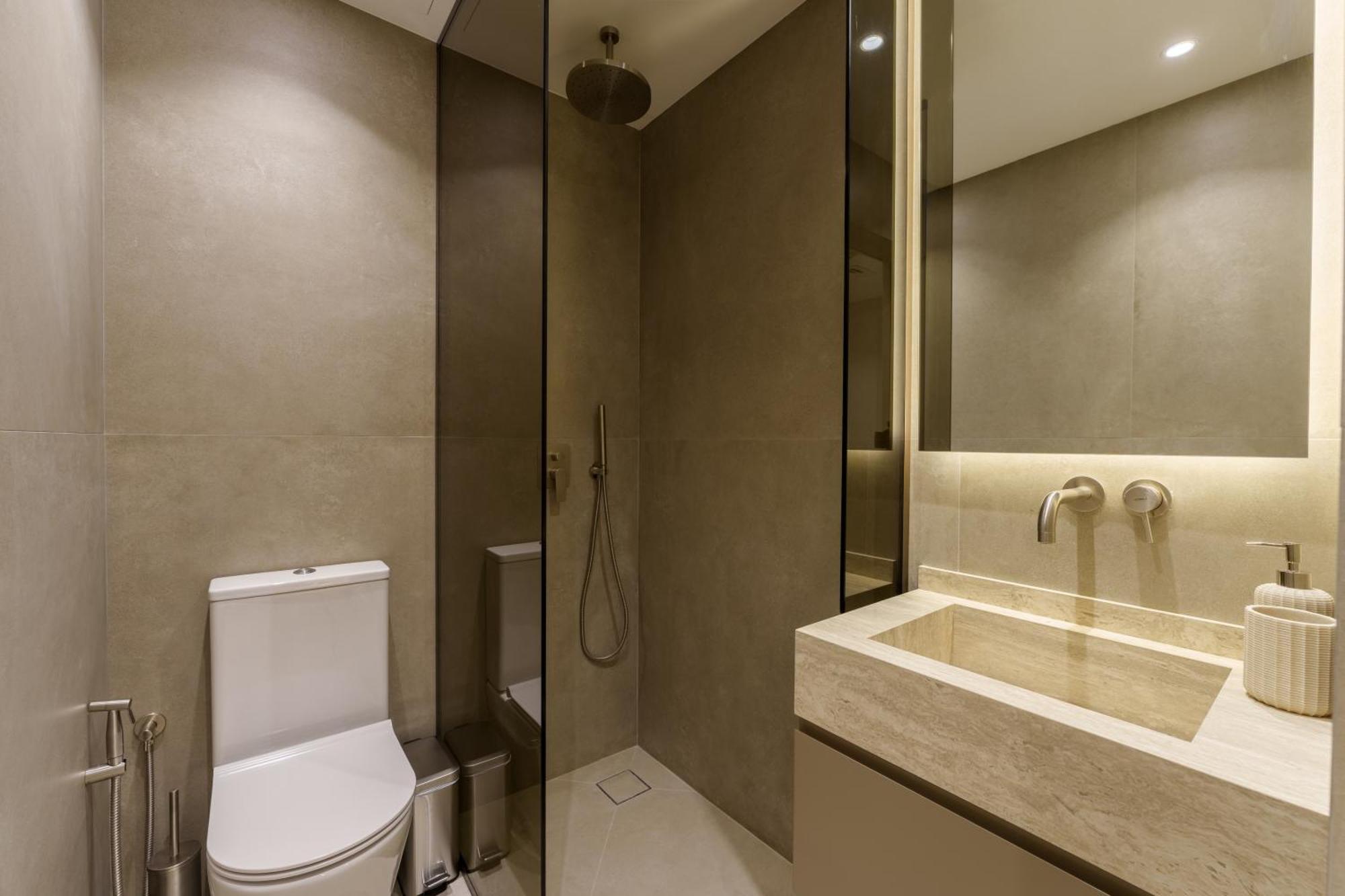 Daniels 4br At Princess Tower With Marina And Sea View